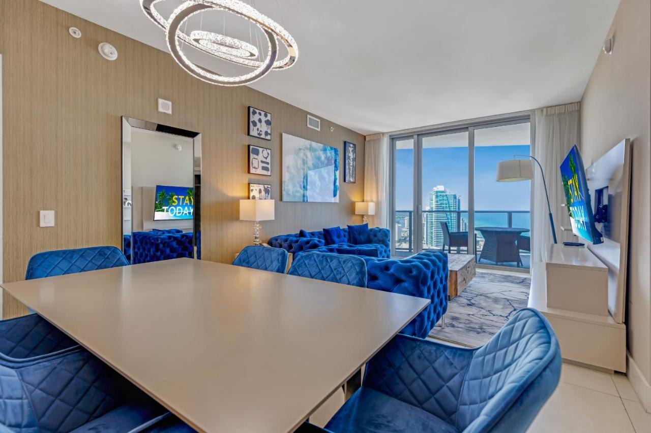 The Ultimate Resort - Beachfront 2 Bedroom Apartment With Direct Ocean View, Rooftop Pool, Hot Tub And Gym ฮอลลีวูด ภายนอก รูปภาพ