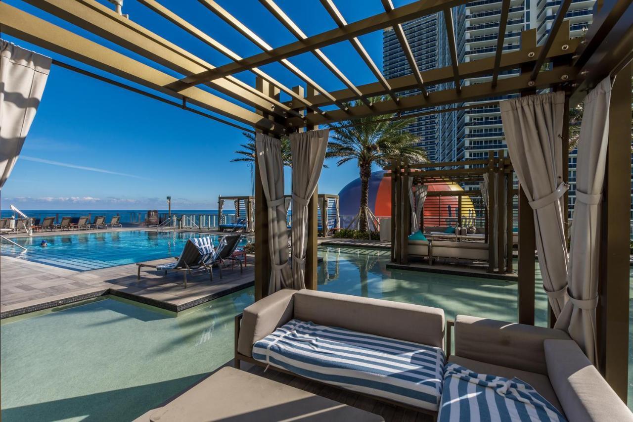 The Ultimate Resort - Beachfront 2 Bedroom Apartment With Direct Ocean View, Rooftop Pool, Hot Tub And Gym ฮอลลีวูด ภายนอก รูปภาพ